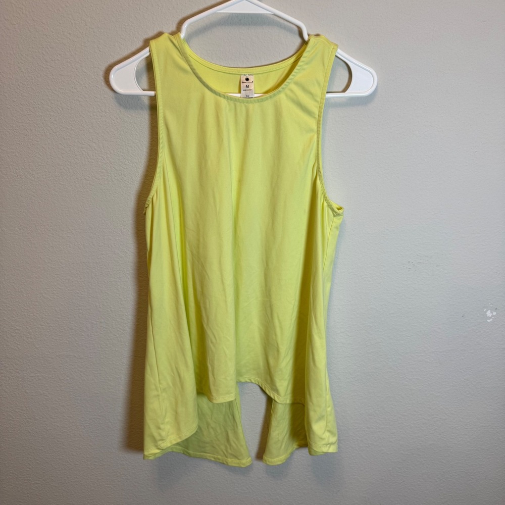 Yogalicious Women's Yellow Sleeveless Athletic Tank Top Exercise‎ Gym M
